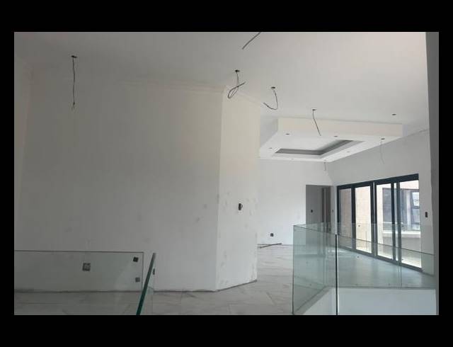 7 BEDROOM HOUSE FOR SALE IN KEMPTON PARK